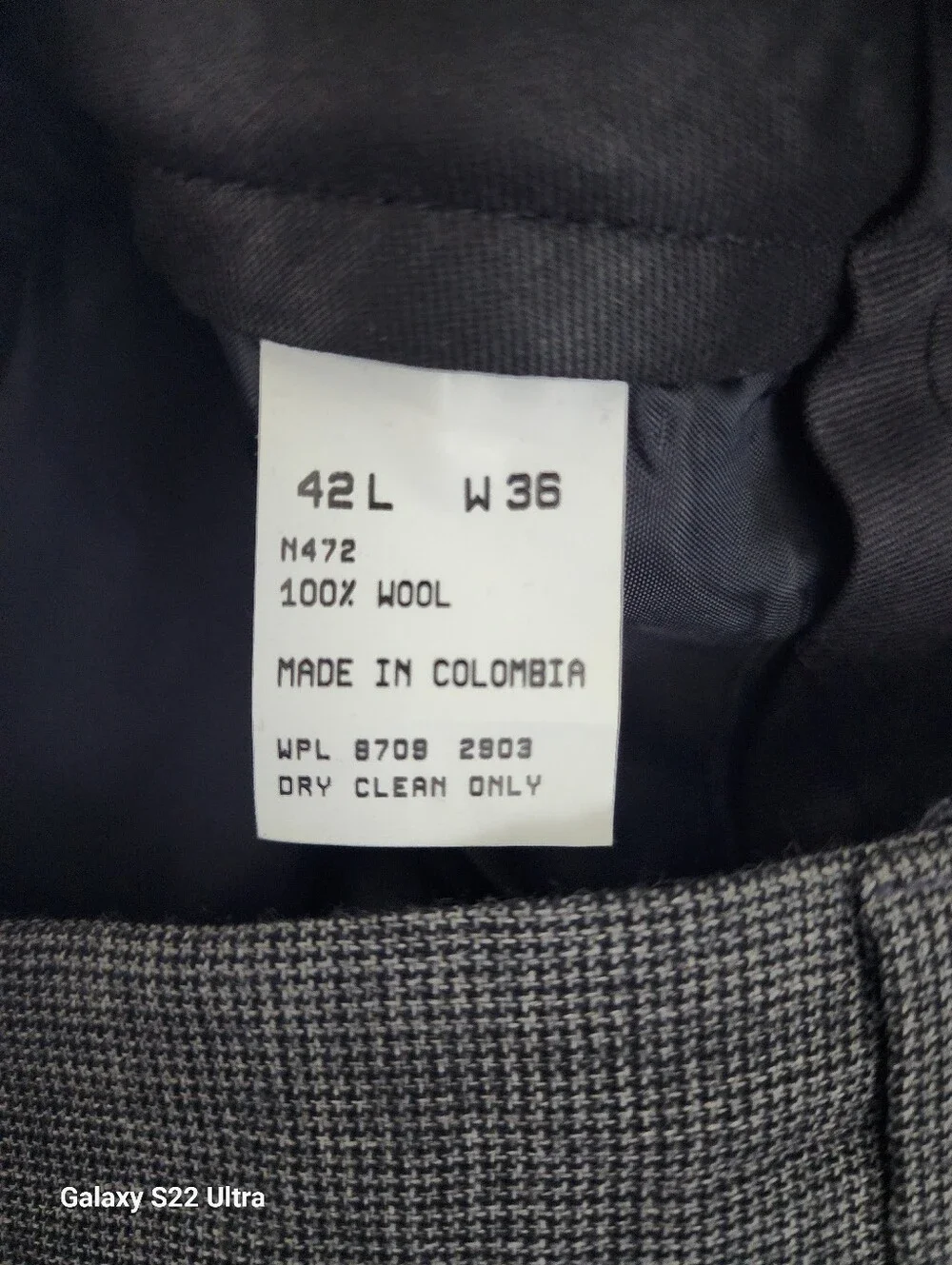 Classic Men's Gray Nautica Two-Piece Suit